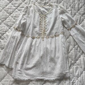 Max Studio  Boho Blouse embroidered